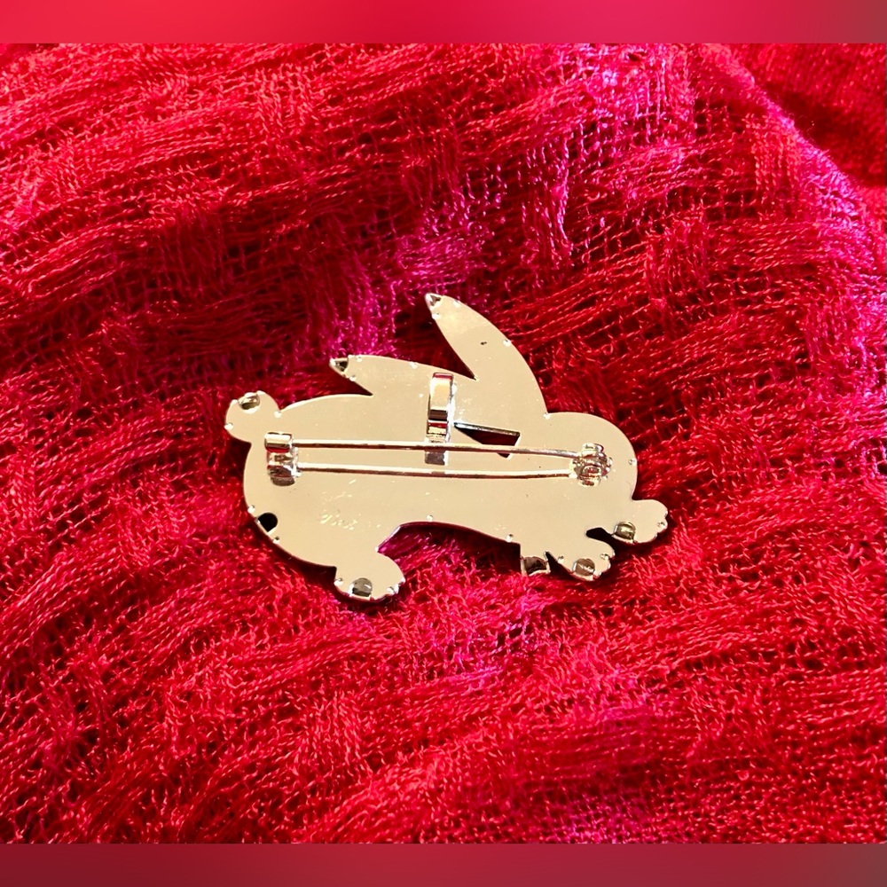 (Best) Silver Tone Bunny Rabbit Pin/Pendant - Picture 6 of 9